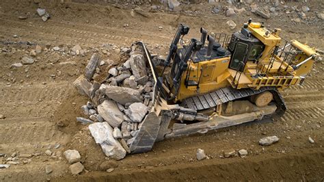 cat previews    xe dozer  minexpo