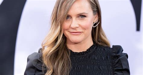 alicia silverstone says a vegan diet prevents illness but is she right