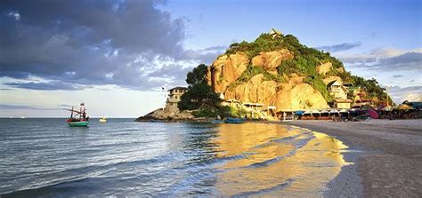 khao takiab beach hua hin attraction attractions hua hin thailand