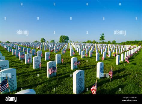 great lakes national cemetery  holly mi  military veterans  final resting