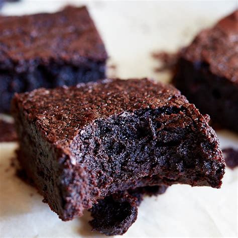 soft chewy homemade brownies  scratch  food blogger