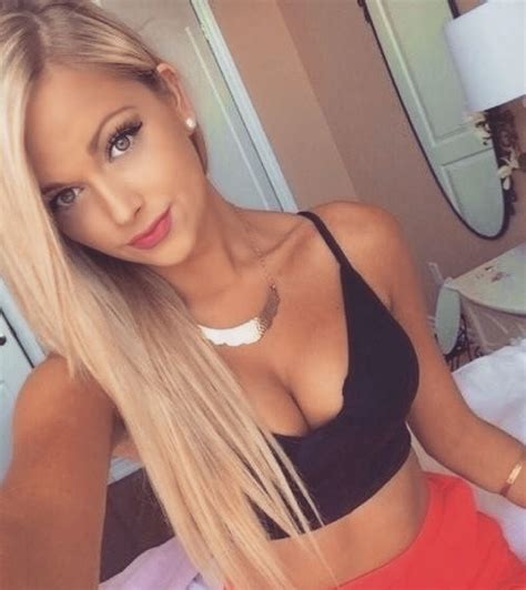 Pinterest Xokikiiii Blonde Selfies Girls Selfies Women