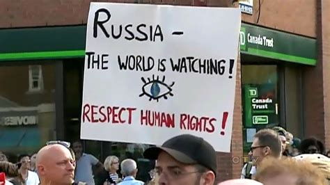 Toronto Protesters March Against Russia S Anti Gay Laws Ctv Toronto News