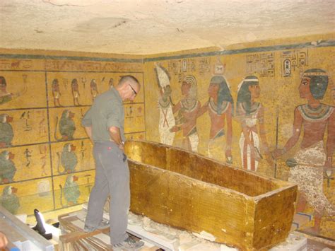 Egypt Preserving King Tut S Tomb Campbell Data Logger