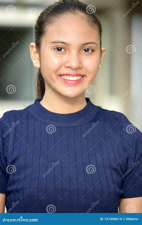 filipina female smiling joven imagen de archivo imagen de filipinas