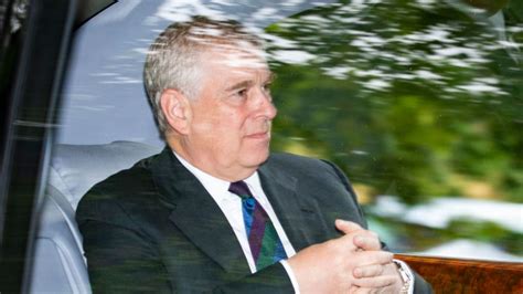 flight logs reportedly link prince andrew to alleged