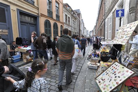 se rendre  la braderie infos pratiques braderie de lille ville de lille adresses