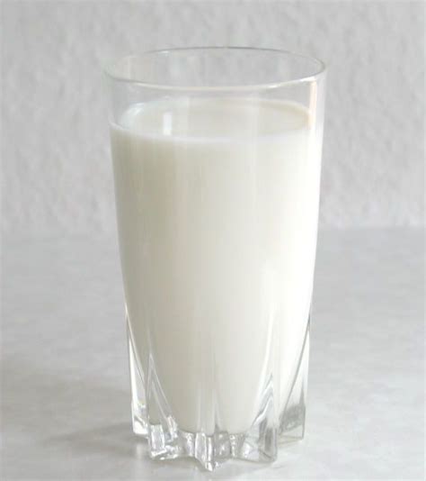 File Milk Glass  Wikimedia Commons