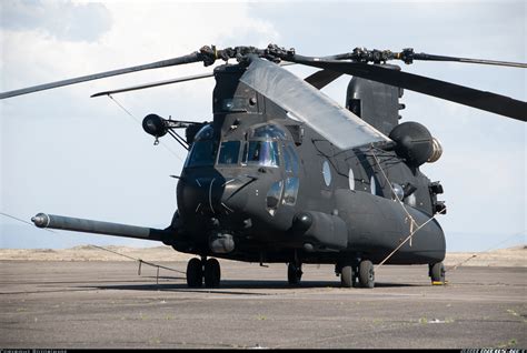 boeing mh  chinook  usa army aviation photo  airlinersnet