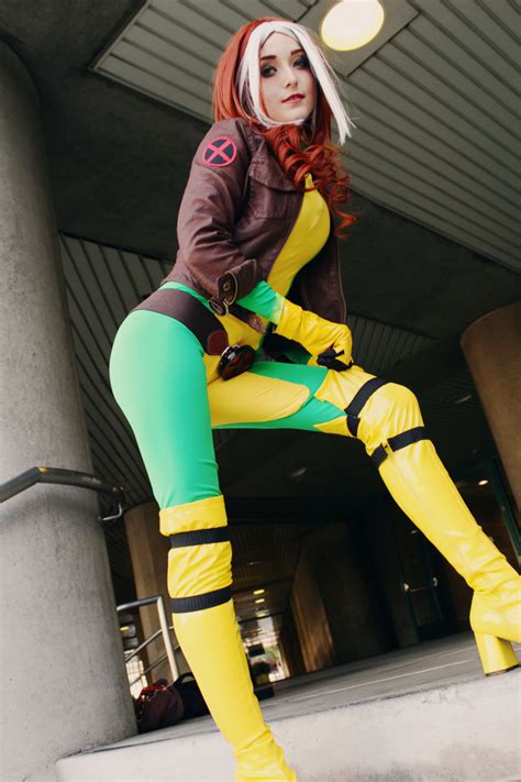dressing up as rogue was the most fun i have ever sugar bunny cosplay