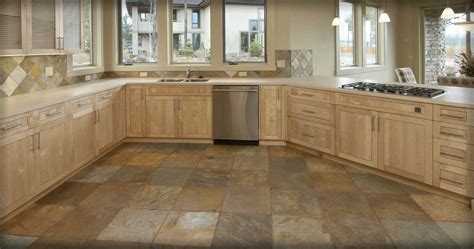 kitchen floor tile designs   perfect warm kitchen