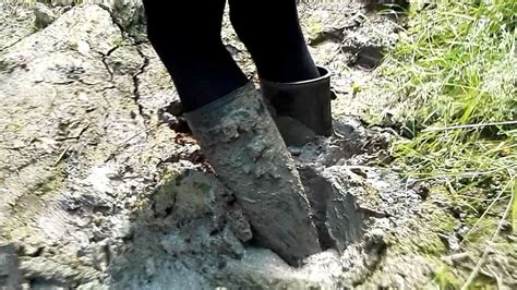 hunter boots in mud 2 part 2 doovi