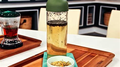 hario filter in wine style teapot 40