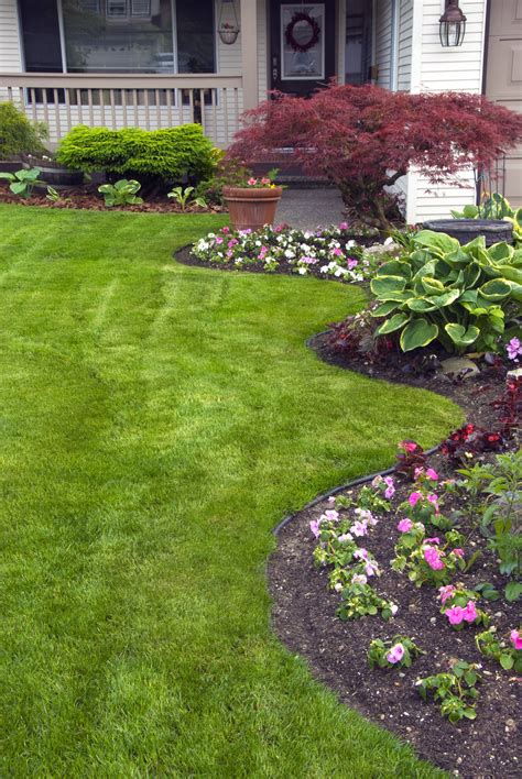 remodelaholic  front yard landscaping ideas