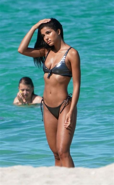 yovanna ventura sexy 21 photos and videos the fappening