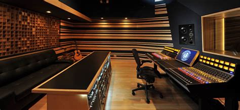 chance  record   worlds  iconic studios