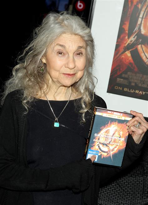 Sex And The City Actress Lynn Cohen Dies Aged 86