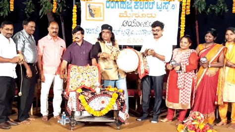 ‘folklore portrays lifestyle of people star of mysore