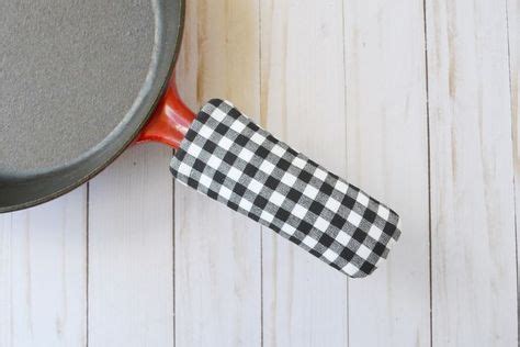 pot holder patterns youll love   hand sewing projects