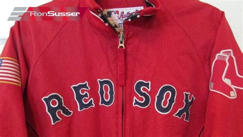 mlb boston red sox full zip jacket medium  majestic euc great quality