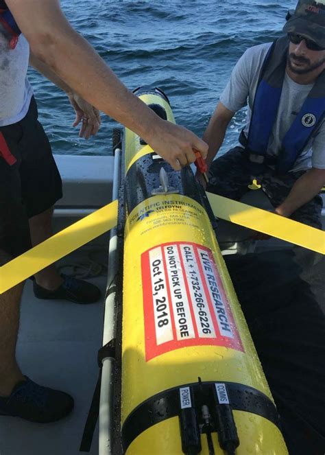 underwater drones   weapon  hurricane hunters featured  undark rucool rutgers