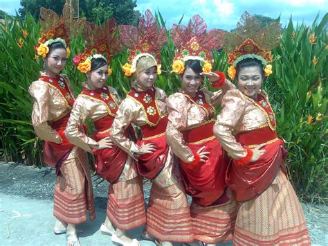Sewa Tarian Traditional Daerah Palembang