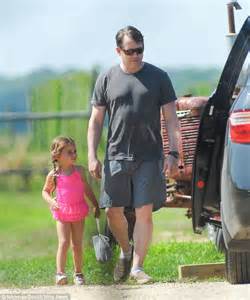sarah jessica parker and matthew broderick pick out summer fruit at the farmer s market with the
