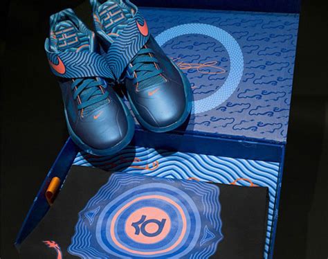 nike zoom kd iv year   dragon special packaging sneakernewscom