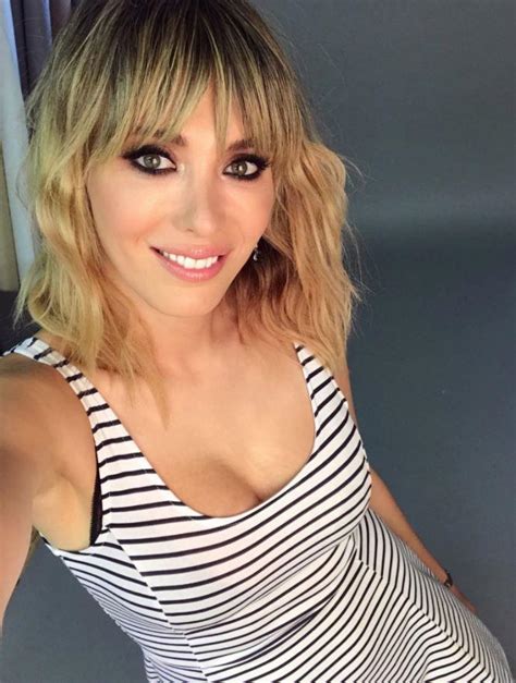 paris lees very beautiful and sexy celsogarra