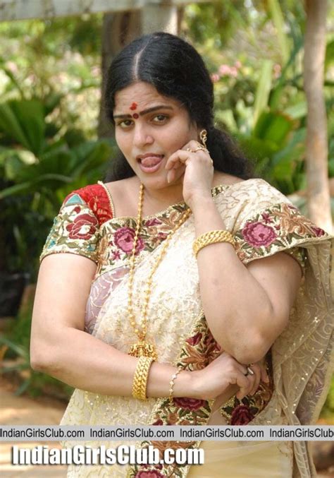 Telugu Aunty Kalyani Exclusive Photoshoot Indian Girls