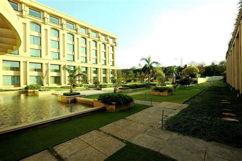 grand  delhi hotel   delhi  ncr room deals  reviews
