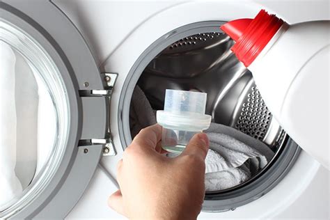 high efficiency laundry detergents aug  bestreviews