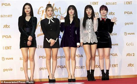 South Korean K Pop Singers To Perform In North Korea Daily Mail Online
