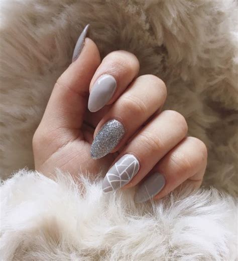 best 25 gray nail art ideas on pinterest matte nail designs gray nails and sparkly nail designs