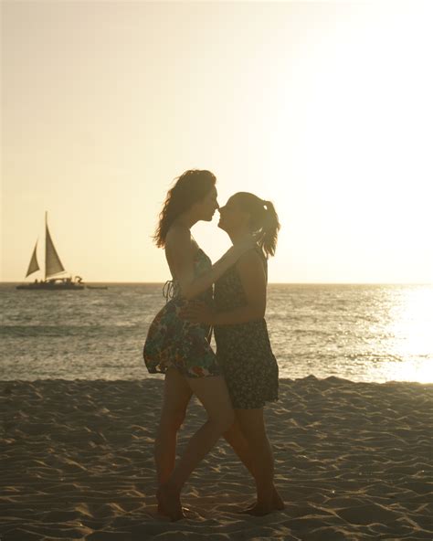 lesbian travel guide to aruba lez see the world