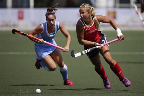 U S Women S National Field Hockey Team Qualifies For Rio 2016 With