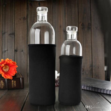 hot clear glass sport water bottle with protective bag