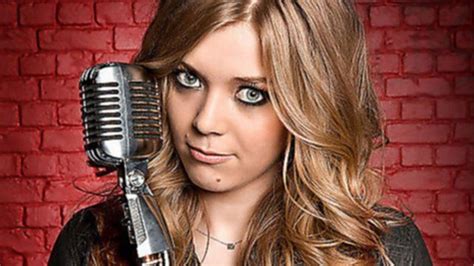 Becky Hill Voted Out Of The Bbc1 S The Voice Bbc News