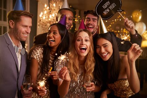 5 Things You Need To Host A New Year S Eve Party Live Enhanced