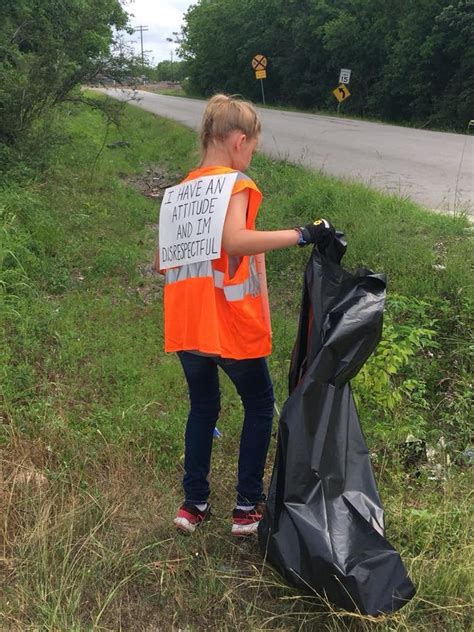 Texas Mom Forces Daughter To Clean Road While Wearing A Message As A