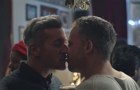Ben Aquila S Blog A Gay Kiss In The Bbc Xmas Advert