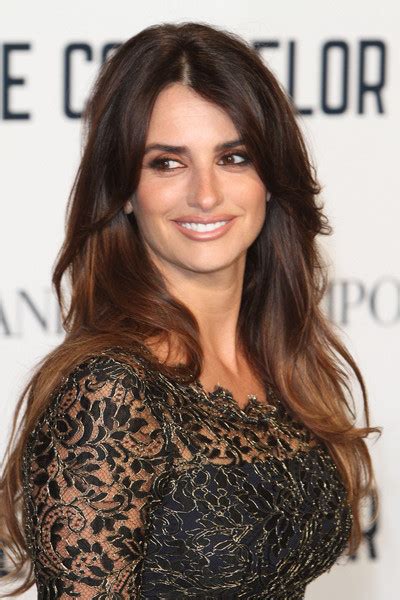 penélope cruz height weight age body statistics healthy celeb