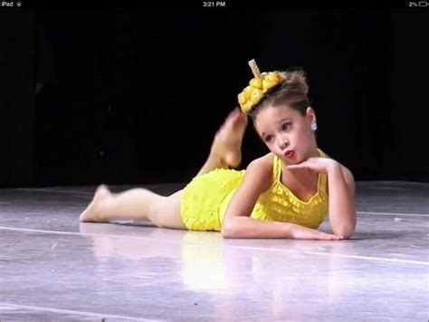 Mackenzie Ziegler In L E M O N A D E Solo Amazing Dance Poses