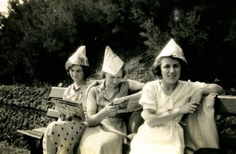 44 interesting candid vintage snapshots of women in the