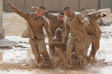 teamwork training army  image