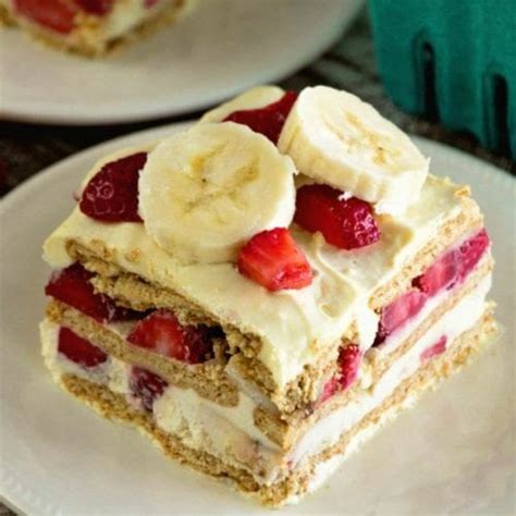 skinny strawberry banana ice box cake recipe julie s eats and treats