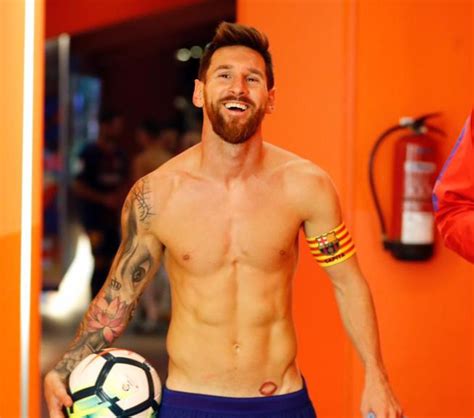 lionel messi muscles