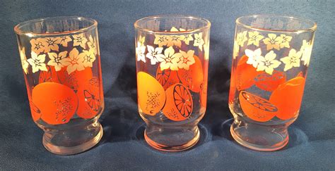 Set Of Three Vintage Juice Glasses With Oranges And White Etsy