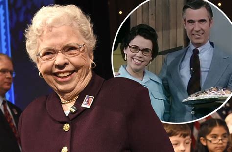 Mister Rogers Wife Joanne Dead At 92 Nearly Twenty Years After Tv Host