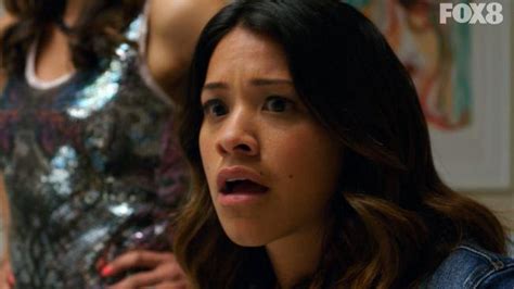 jane the virgin star gina rodriguez in love with character